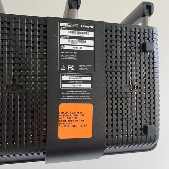 LINKSYS EA7500 V2 dual band 880 MHz wifi router for home - Picture 5 of 6